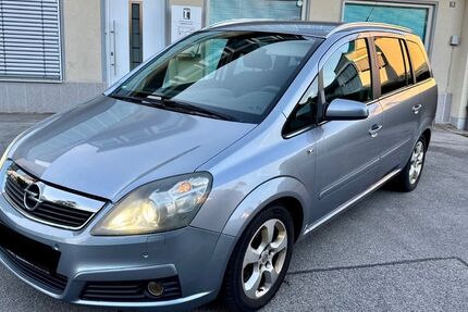 Opel Zafira 195.700 km 2.700 &euro; kaufbeuren 87600