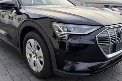 Audi e-tron 36.000 km 33.290 &euro; Ilsede 31246