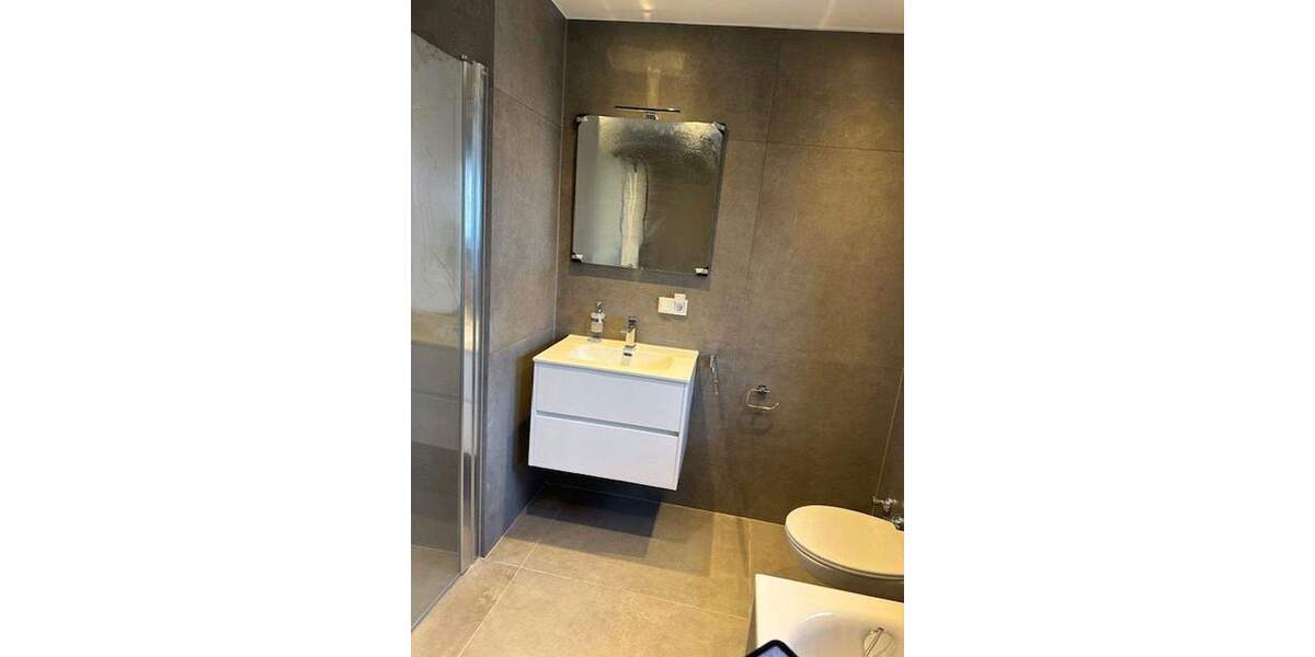 Etagenwohnung Mülheim Saarn - 3 Zimmer, 90 m&sup2;, 1.500&euro; | Angebot:24874819