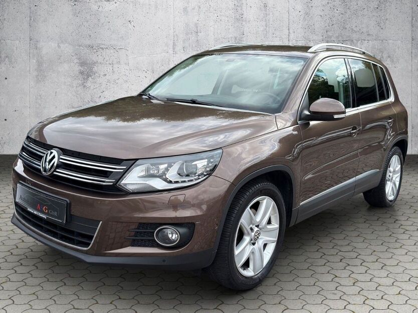 VW Tiguan 103.000 km 14.990 € Eisenberg 07607