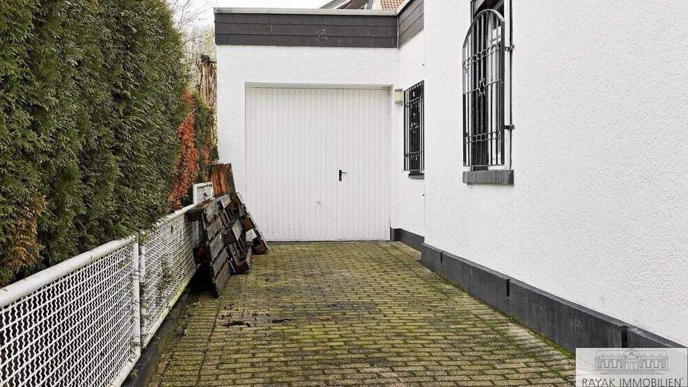 475 m² Baugrundstück mit Abrissobjekt in Düsseldorf-Benrath zimmer