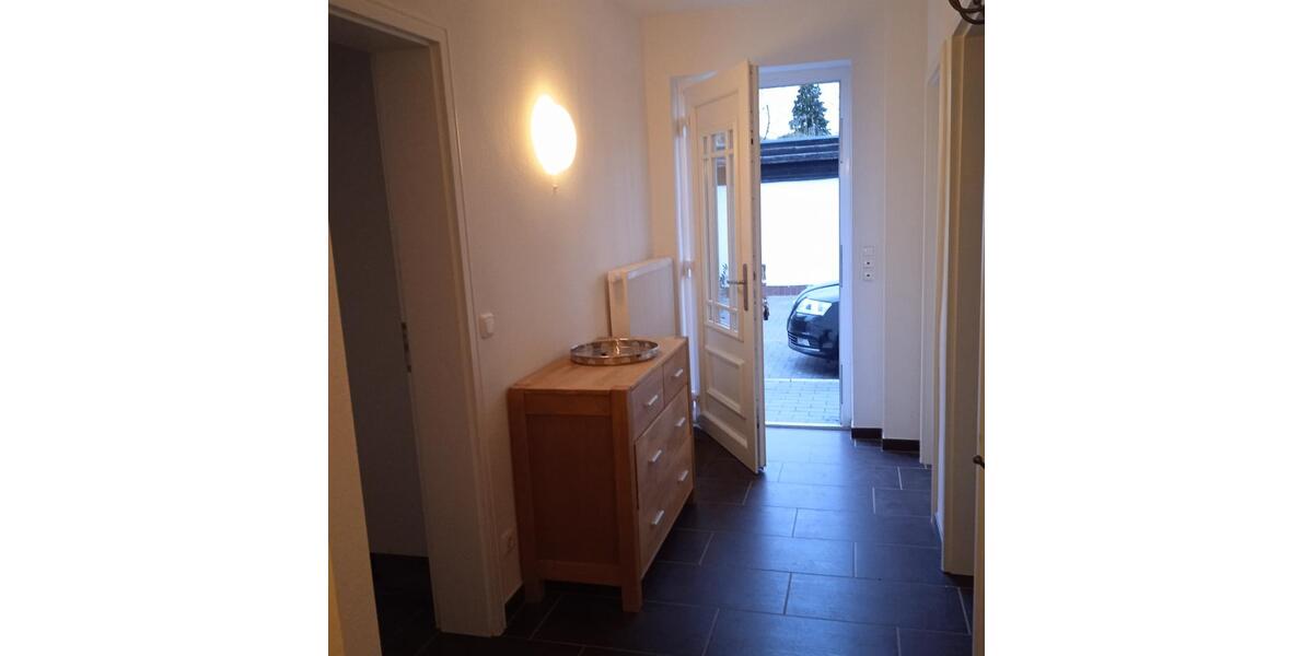 Möbl. 3-Zi-Wohnung Bad Segeberg - Kurzzeitmiete 6 Monate 3 zimmer