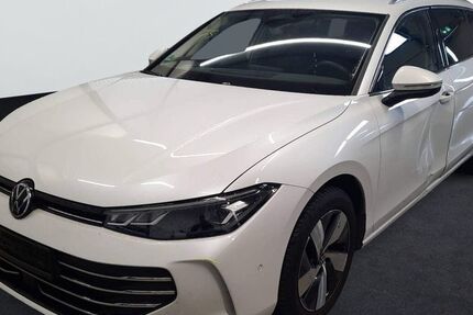 VW Passat 24.897 km 30.300 &euro; Mainburg 84048