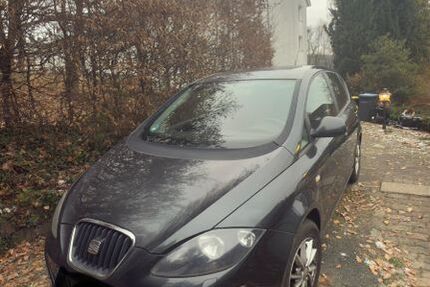 Seat Altea 235.000 km 3.200 &euro; Siegen 57074