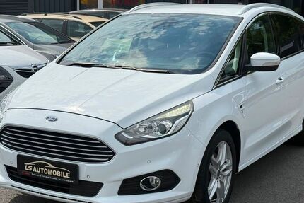 Ford S-Max 108.121 km 12.450 &euro; Dortmund 44147