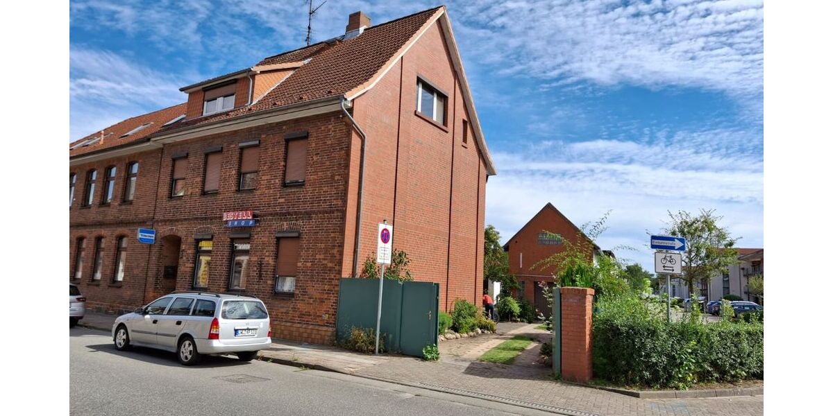 Attraktives Mehrfamilienhaus - Mehrfamilienhaus, Wohnhaus Hagenow | Angebot:27266658
