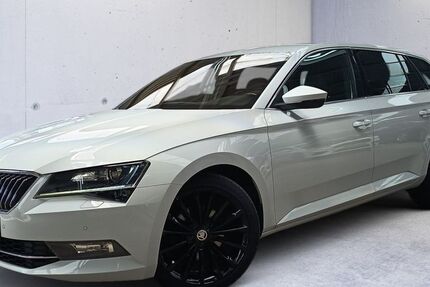 Skoda Superb 72.700 km 23.990 &euro; Freiburg im Breisgau 79108