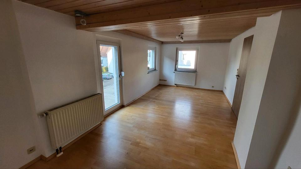 Reihenhaus Herbrechtingen - 5 Zimmer, 110 m&sup2;, 1.300&euro; | Angebot:26233227