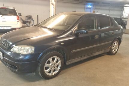 Opel Astra 207.000 km 649 &euro; München 80638