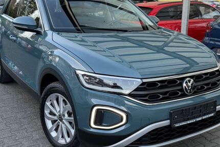 VW T-Roc 25.000 km 19.980 &euro; Krefeld 47799