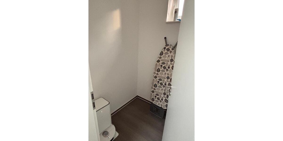 Einfamilienhaus Dresden Cotta - 4 Zimmer, 117 m&sup2;, 2.106&euro; | Angebot:25189872