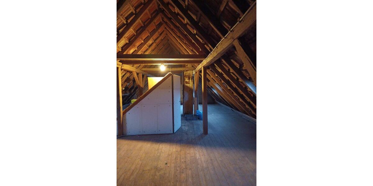 Einfamilienhaus Theres - 9 Zimmer, 175 m&sup2;, 179.000&euro; | Angebot:27117776