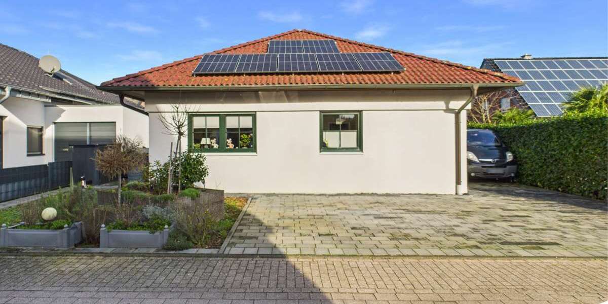 Haus zum Kaufen in Xanten 399.900 € 104.29 m² 2.5 zimmer