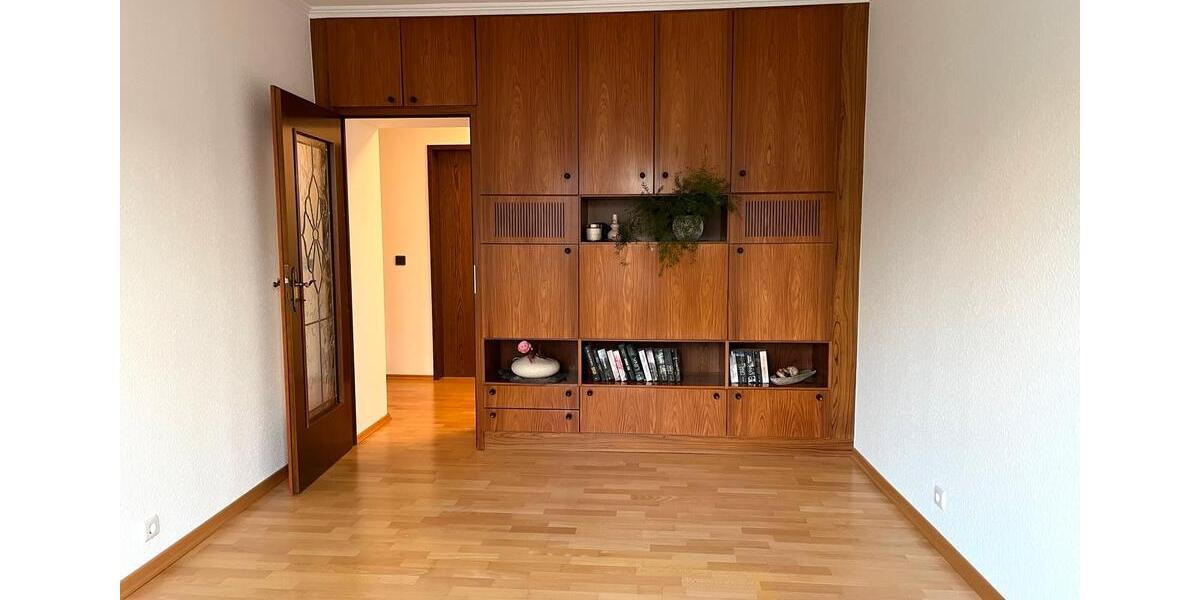 Dachgeschoßwohnung Mayen - 3 Zimmer, 70 m&sup2;, 780&euro; | Angebot:26033599