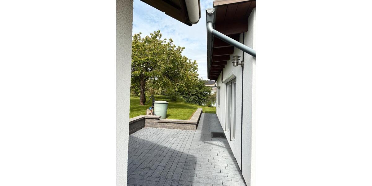 Einfamilienhaus Frankenberg (Eder) - 6 Zimmer, 140 m&sup2;, 375.000&euro; | Angebot:26835339