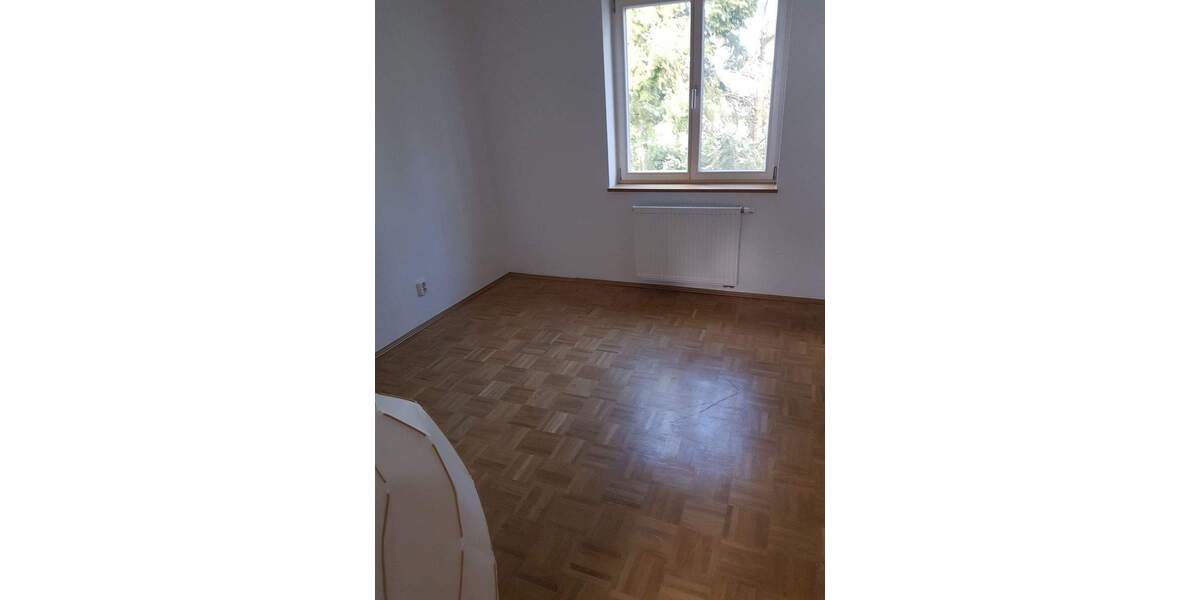 Etagenwohnung Friedrichroda - 2 Zimmer, 52 m&sup2;, 380&euro; | Angebot:25684644