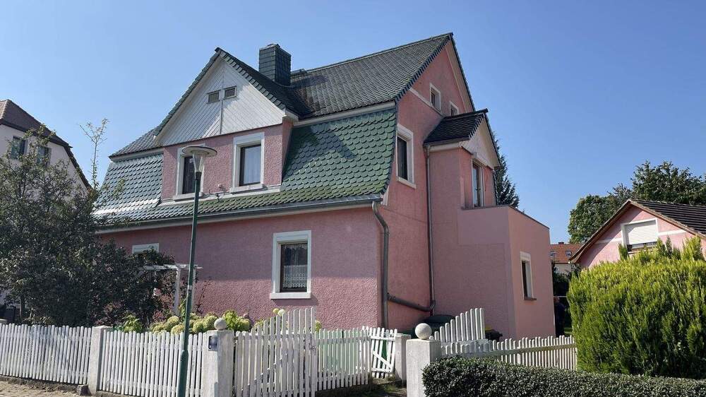 Einfamilienhaus Neustadt - 5 Zimmer, 135 m&sup2;, 199.000&euro; | Angebot:25704792