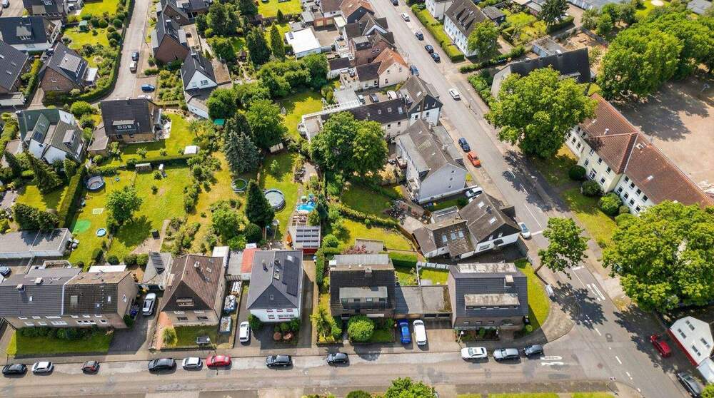 Einfamilienhaus Bottrop / Fuhlenbrock Fuhlenbrock - 1 Zimmer, 268 m&sup2;, 659.000&euro; | Angebot:25631650