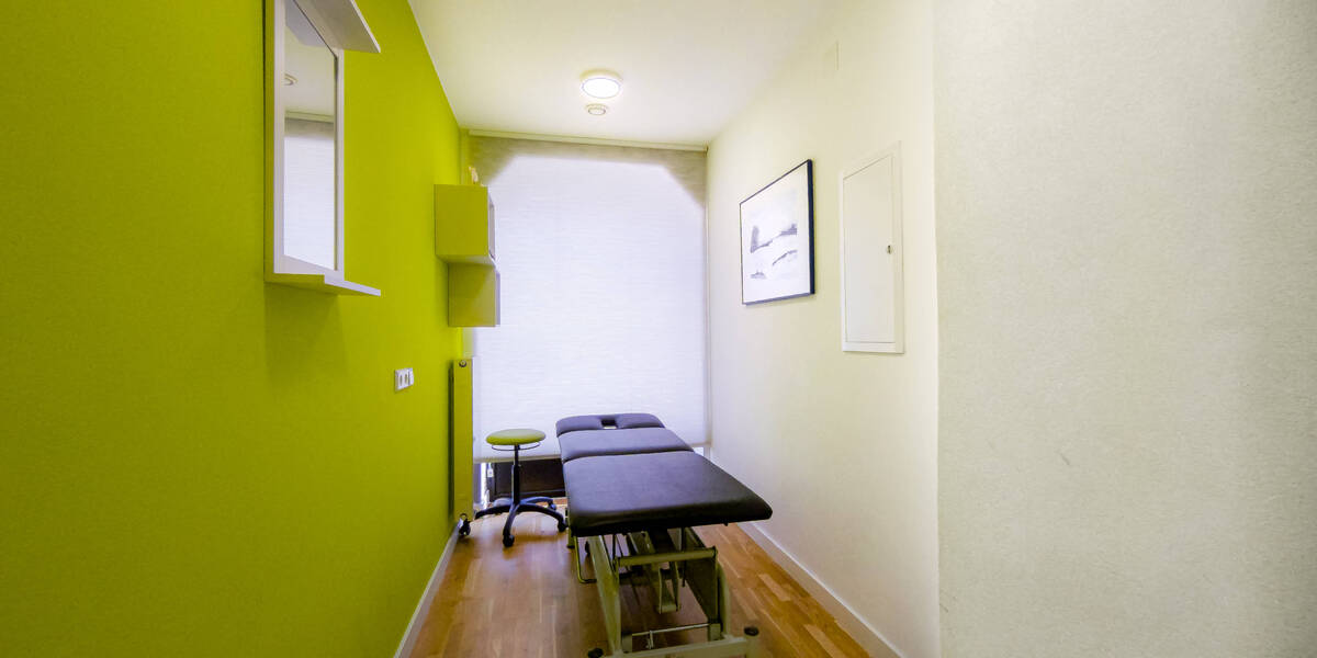 Gewerbeobjekt Ulm Mitte - 6 Zimmer, 130 m&sup2;, 499.000&euro; | Angebot:25687300