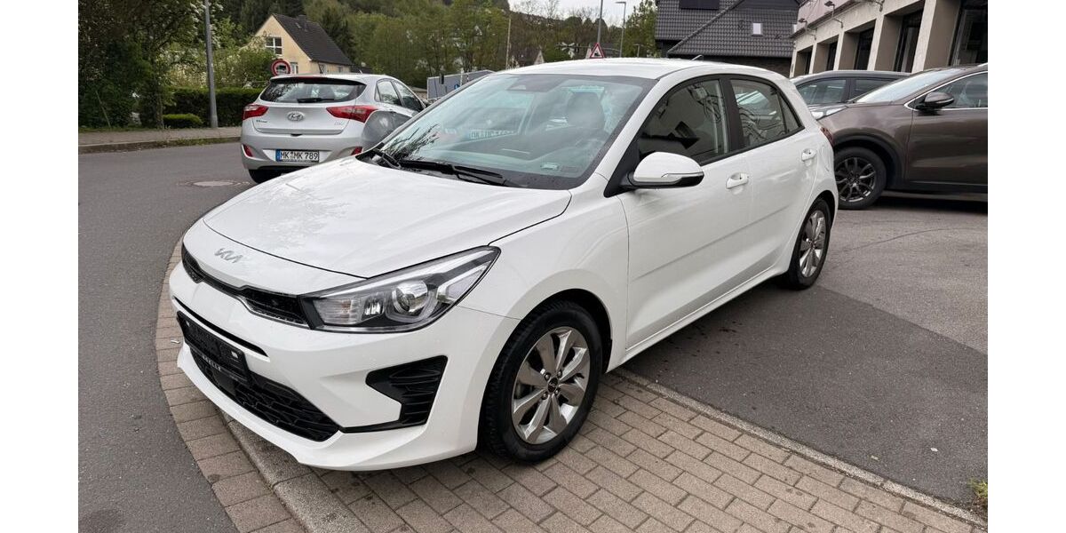 Kia Rio 38.000 km 14.349 &euro; Lüdenscheid 58515