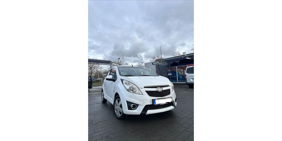 Chevrolet Spark 119.000 km 3.700 &euro; Wiesbaden 65203