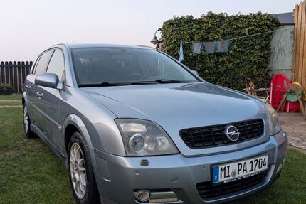 Opel Signum 197.000 km 2.399 &euro; Lübbecke 32312