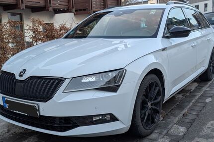 Skoda Superb 78.000 km 22.460 &euro; Garmisch-Partenkirchen 82467
