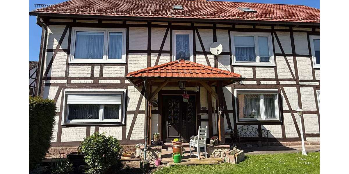 Einfamilienhaus Friedland - 9 Zimmer, 199 m&sup2;, 248.000&euro; | Angebot:26465071