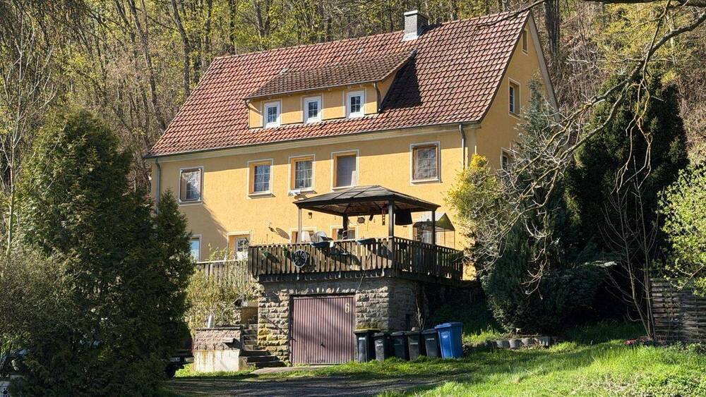 Mehrfamilienhaus, Wohnhaus Rotenburg - 9 Zimmer, 221 m&sup2;, 99.000&euro; | Angebot:26309171