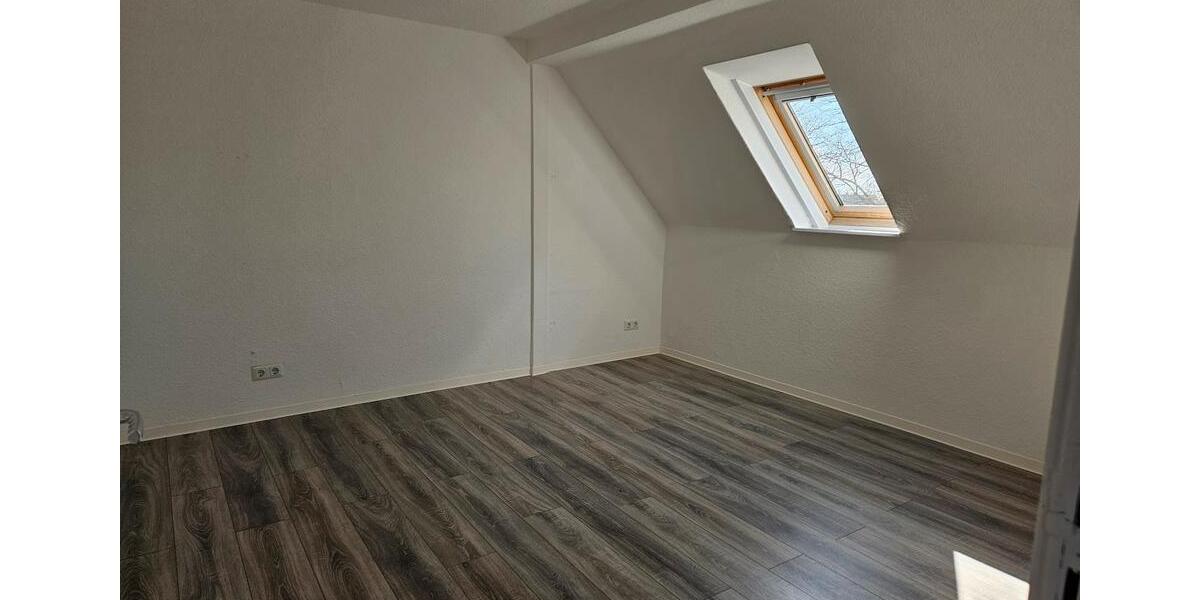 Dachgeschoßwohnung Cuxhaven - 2 Zimmer, 52 m&sup2;, 456&euro; | Angebot:26101565
