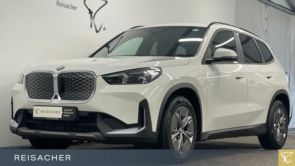 BMW iX1 16.135 km 39.440 &euro; Ulm 89077