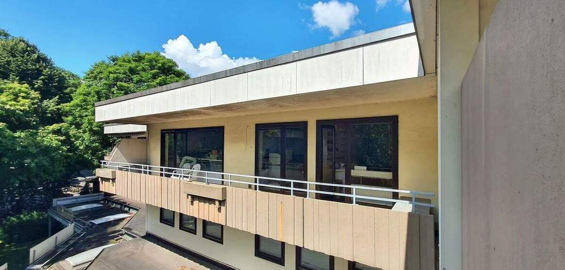 Seltene Gelegenheit mit Schwimmbad in der Lesumer Heerstraße, Bremen. 6 zimmer