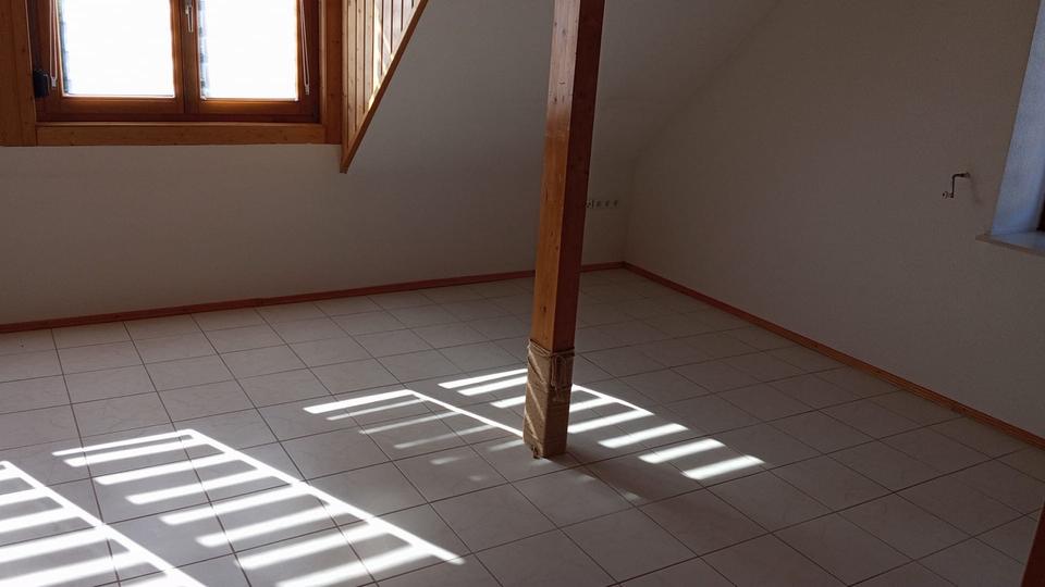 Dachgeschoßwohnung Gerstetten - 1.5 Zimmer, 45 m&sup2;, 400&euro; | Angebot:25405924