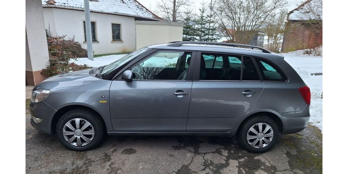 Skoda Fabia 67.000 km 5.000 &euro; Weilbach 63937