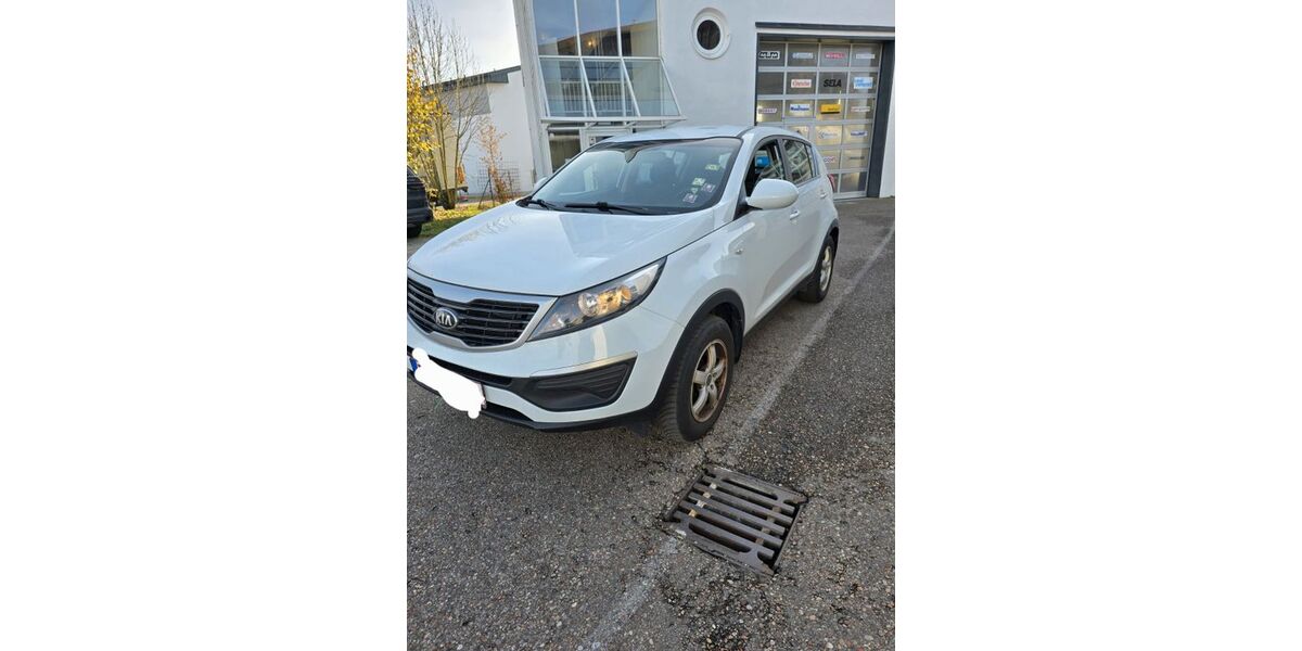 Kia Sportage 177.000 km 7.300 &euro; München 81673