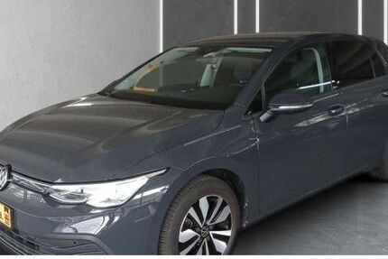 VW Golf 37.385 km 23.347 &euro; Luckenwalde 14943