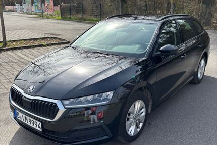 Skoda Octavia 153.673 km 14.890 &euro; Berlin 13507