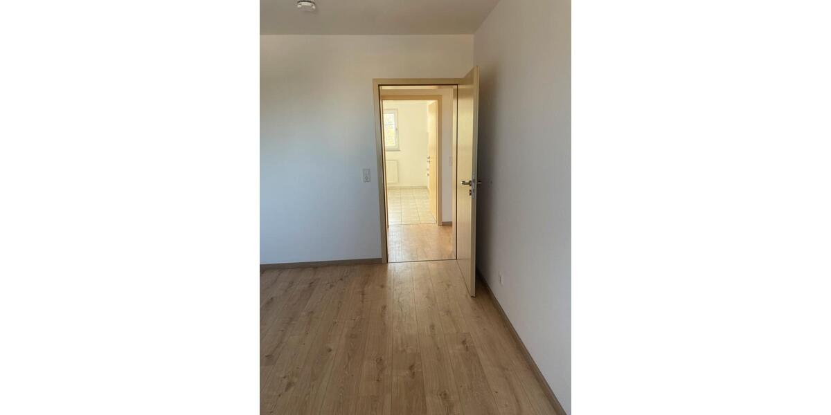 Etagenwohnung Radibor - 2 Zimmer, 53 m&sup2;, 350&euro; | Angebot:26094315