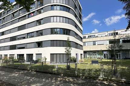 Wohnung zum Mieten in Leipzig 1.826,50 € 107.44 m² 4 zimmer