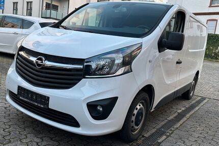 Opel Vivaro 115.480 km 10.990 &euro; Limburg 65549