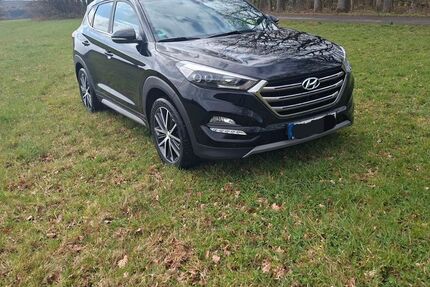 Hyundai TUCSON 87.479 km 17.599 &euro; Steinebach an der Wied 57629