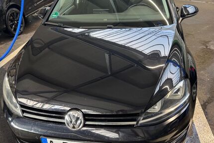 VW Golf 157.000 km 8.900 &euro; Elz 65604