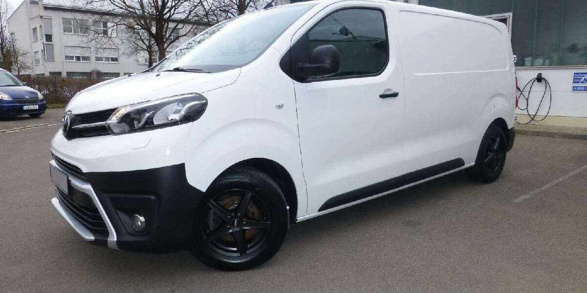 Toyota Proace 74.150 km 17.390 &euro; Augsburg 86156