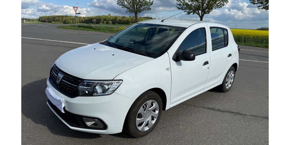 Dacia Sandero 81.000 km 6.490 &euro; Buchen-Hettingen 74722