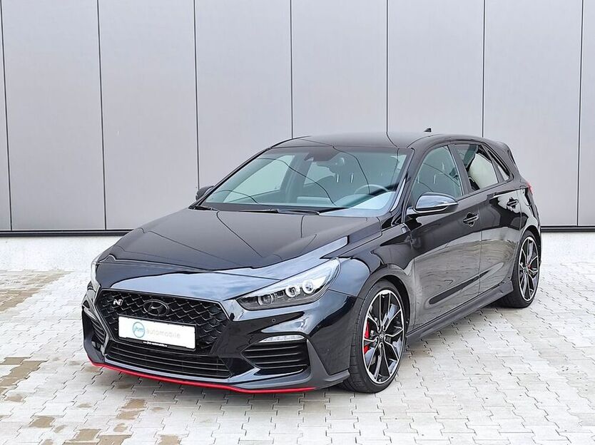 i30