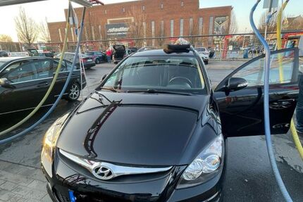 Hyundai i30 190.000 km 2.499 &euro; Springe 31832