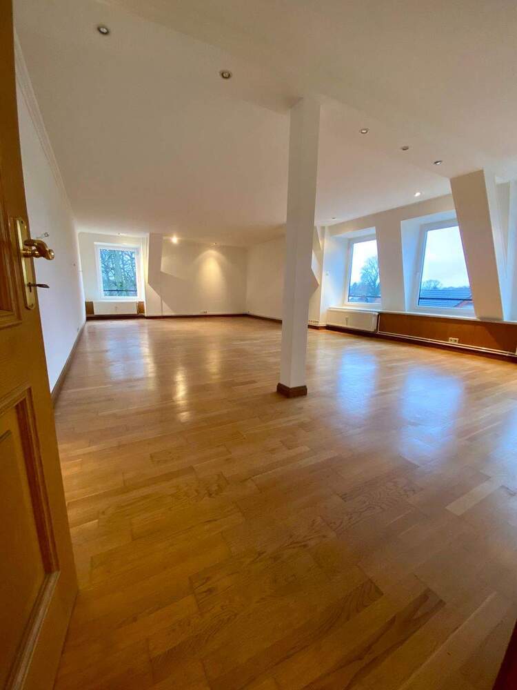 Großzügige 3-Zimmer-Wohnung im Ortskern von Bergstedt