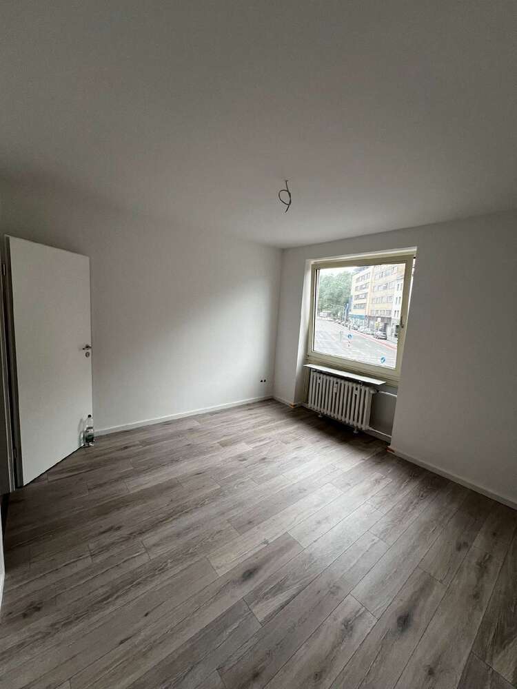Wohnung zum Mieten in Köln 650 € 20 m²