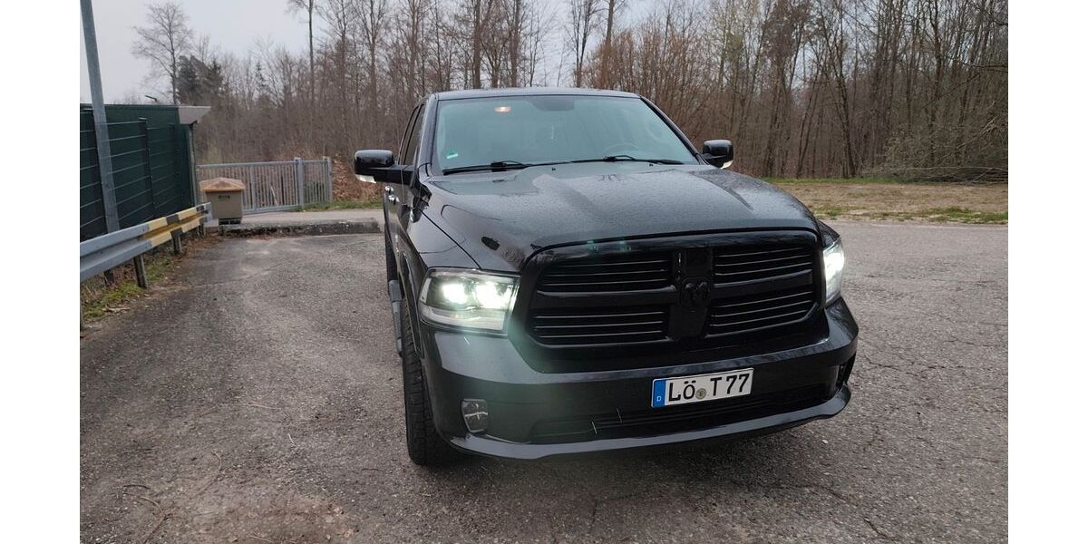 Dodge RAM 133.000 km 33.000 &euro; Rheinfelden 79618