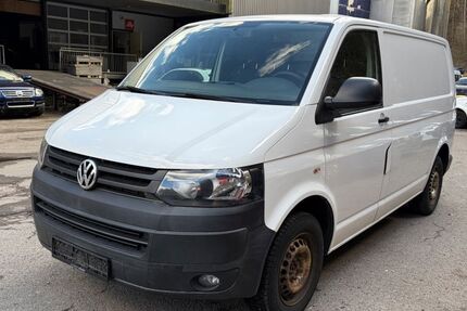 VW T5 Transporter 211.000 km 6.950 &euro; Rottweil 78628